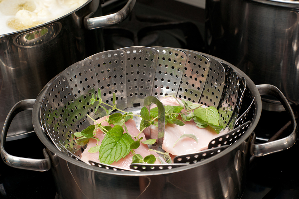 肉_葉_蒸し器